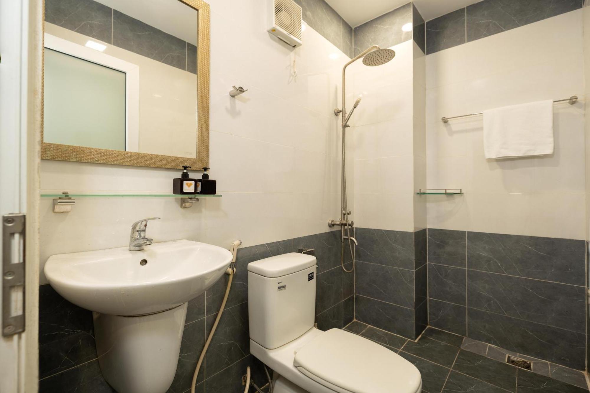 Ruby Studio Apartment Хошимин Экстерьер фото